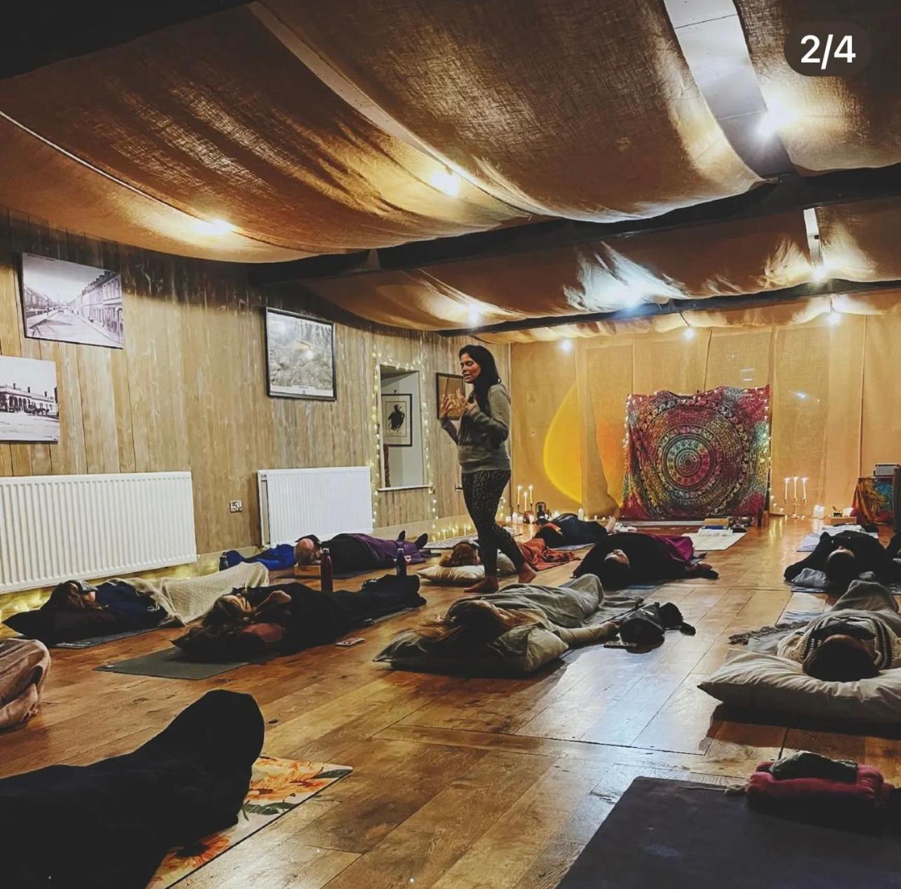 科尔雷恩The Old Flax Mill Yoga Retreat别墅 外观 照片